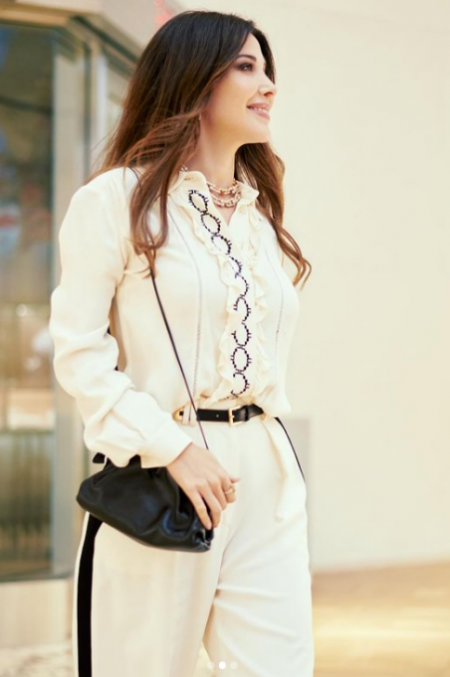 بالصور .. نانسي عجرم تجذب الأنظار بإطلالتها الجديدة في إيطاليا